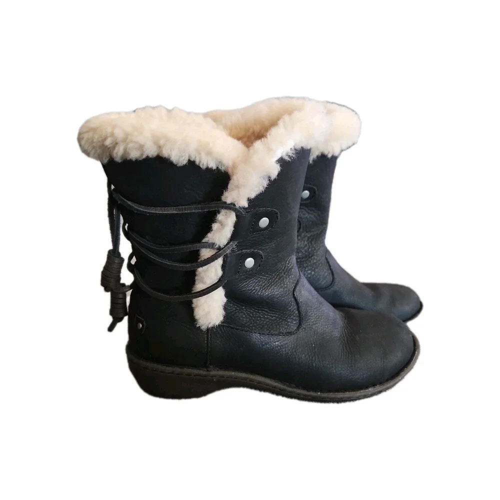 UGG Australia Acadia Black Leather Suede Shearling Lined Boots 1007760 Women's 7